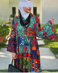 فستان كتان ذو نقشات جريئة